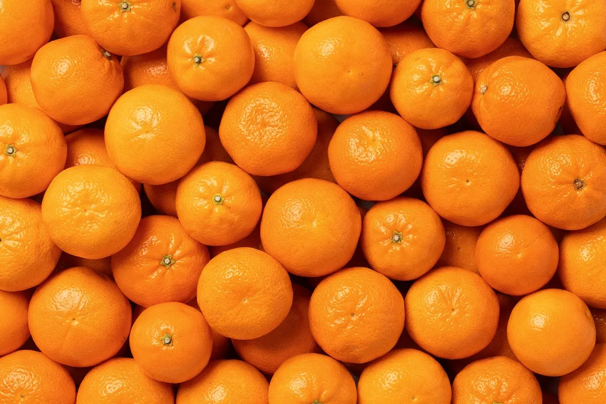 Egyptian easy-peeler mandarins
